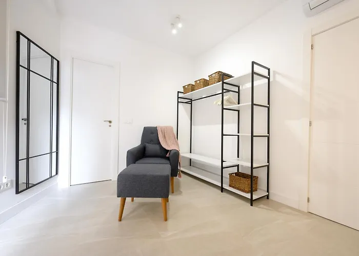 Dreams By The Sea 2 Bedrooms & 2 Baths By 10tosea Daire